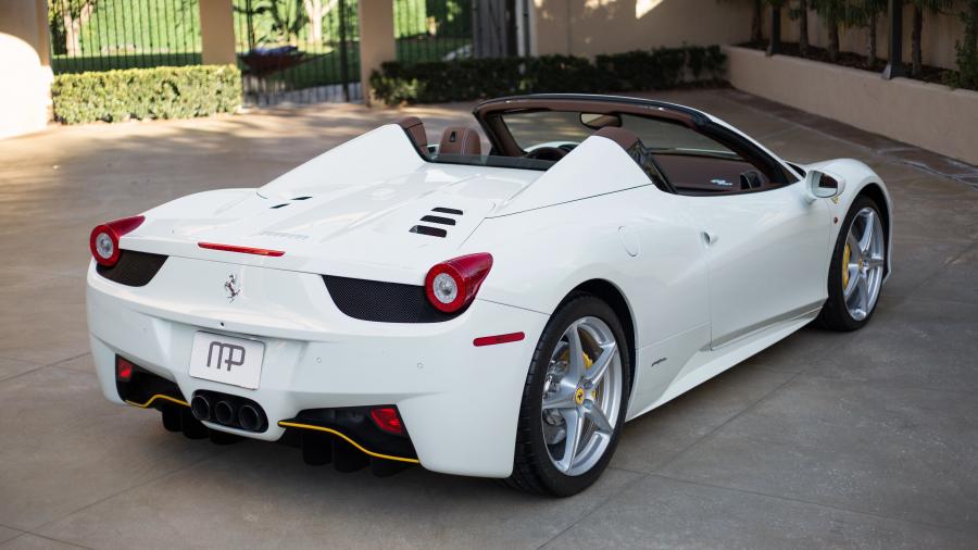  Ferrari 458 Spider 2012 года  (NA) (фото 18 из 27)